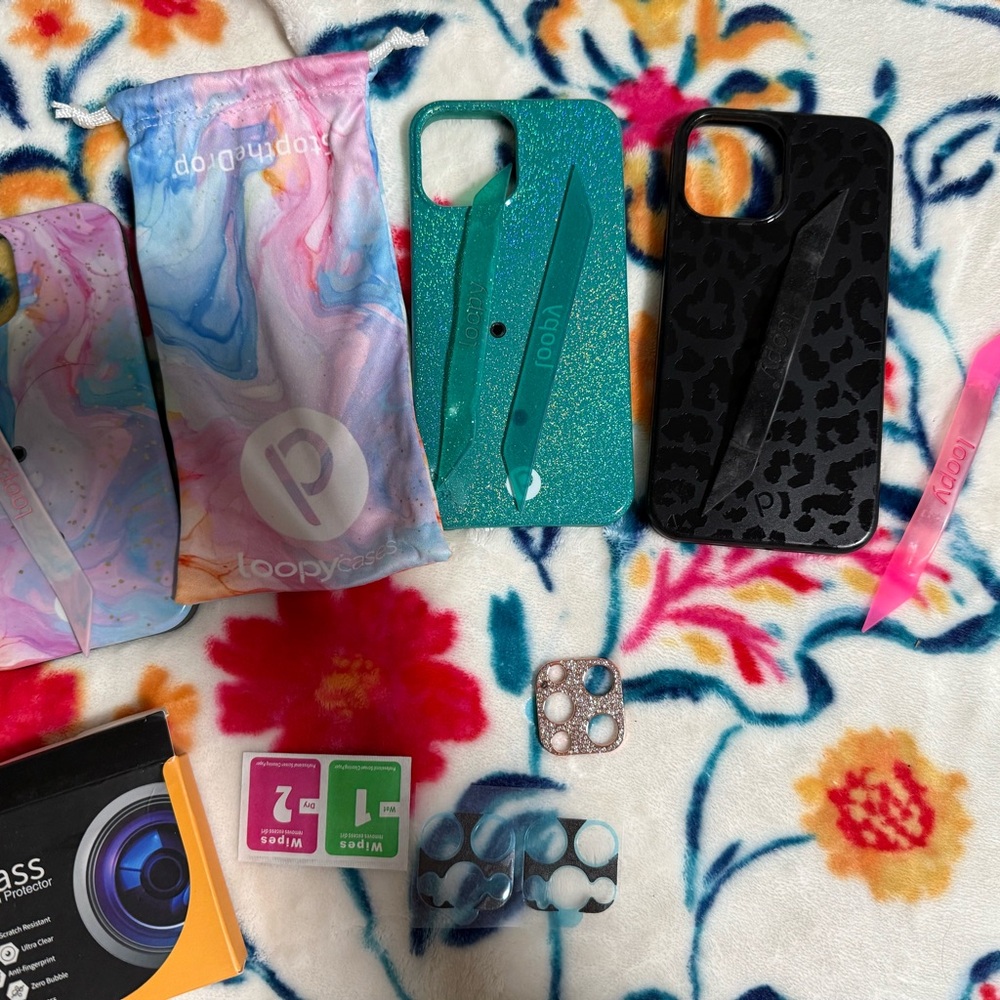 Loopy Case Set - Black, Teal, and Multicolor

$15 each
